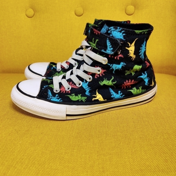 Converse Chuck Taylor All Stars Hi Dinosaurs Sneakers Youth Boy's Size 2 - Picture 1 of 10
